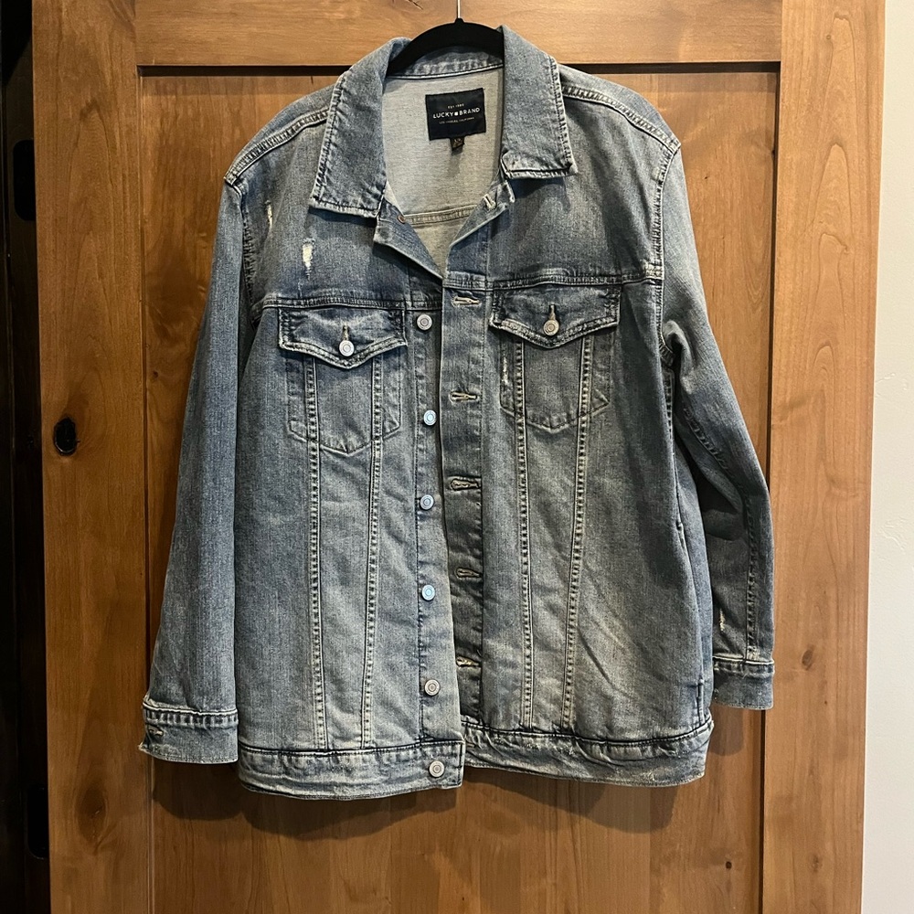 Lucky Brand stretchy denim jacket size L